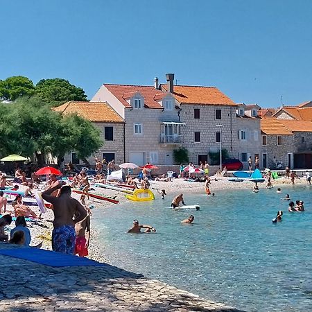 Apartments With A Parking Space Sutivan, Brac - 752 Εξωτερικό φωτογραφία