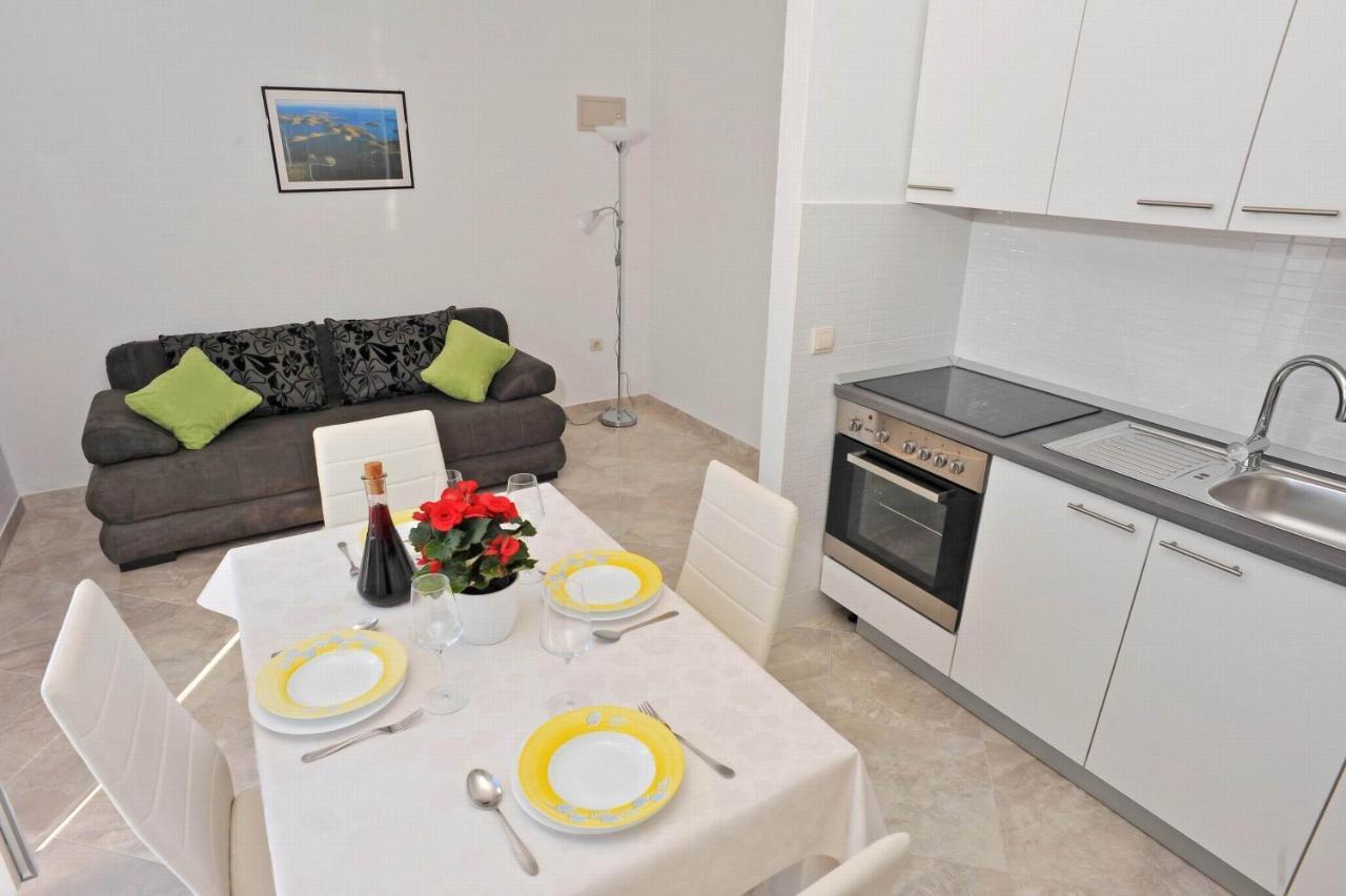 Apartments With A Parking Space Sutivan, Brac - 752 Εξωτερικό φωτογραφία
