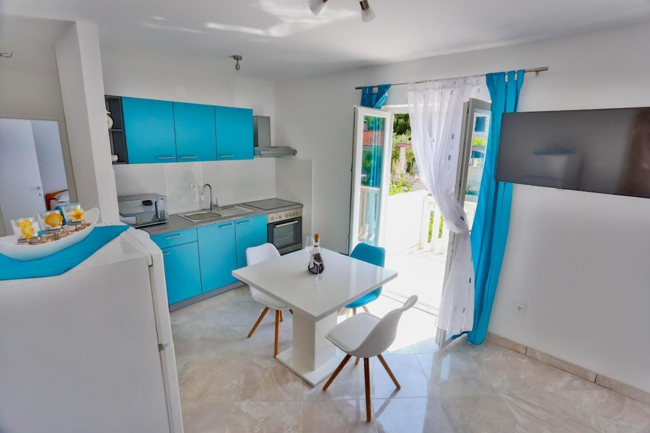 Apartments With A Parking Space Sutivan, Brac - 752 Εξωτερικό φωτογραφία