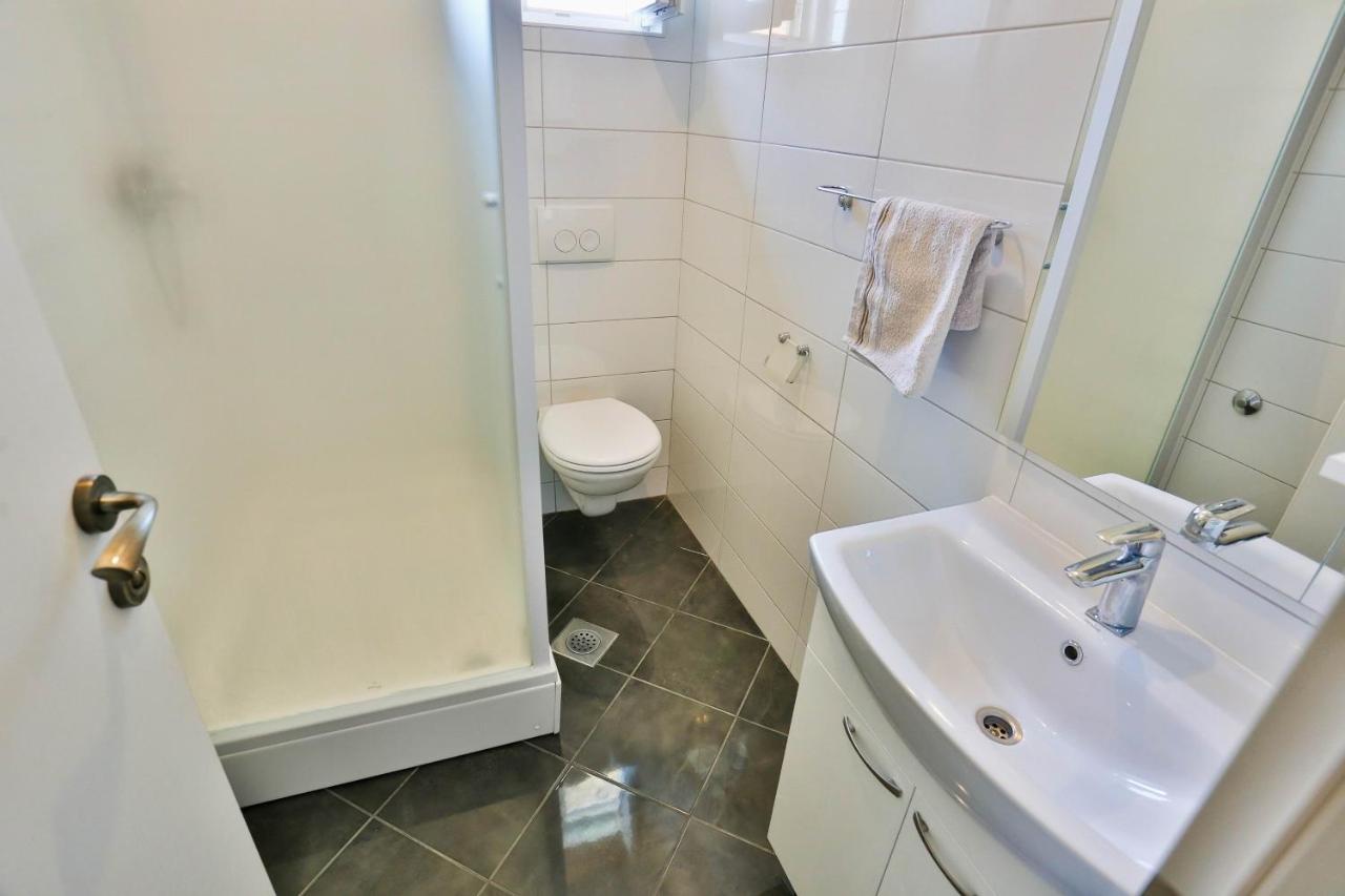 Apartments With A Parking Space Sutivan, Brac - 752 Εξωτερικό φωτογραφία